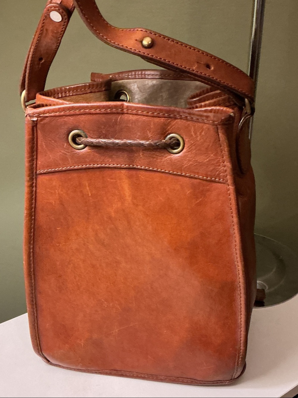 Brahmin Vintage Brown Textured Leather Drawstring Bucket Shoulder Bag GUC - Picture 4 of 8